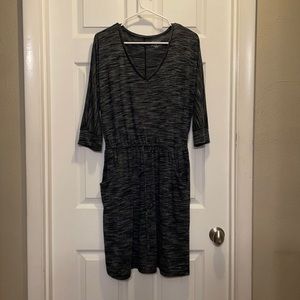 Causal gray dress